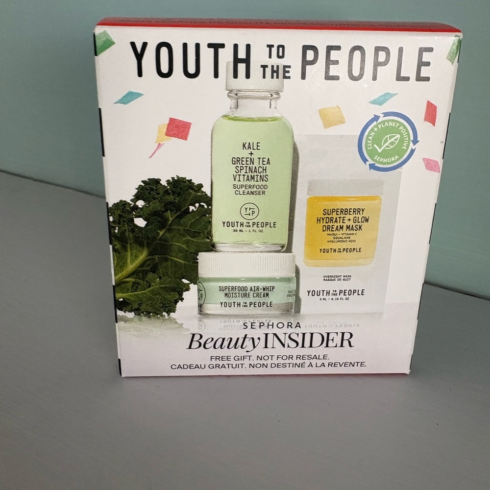 Sephora Beauty Insider Youth To The People Skincare Mini Gift Set NEW